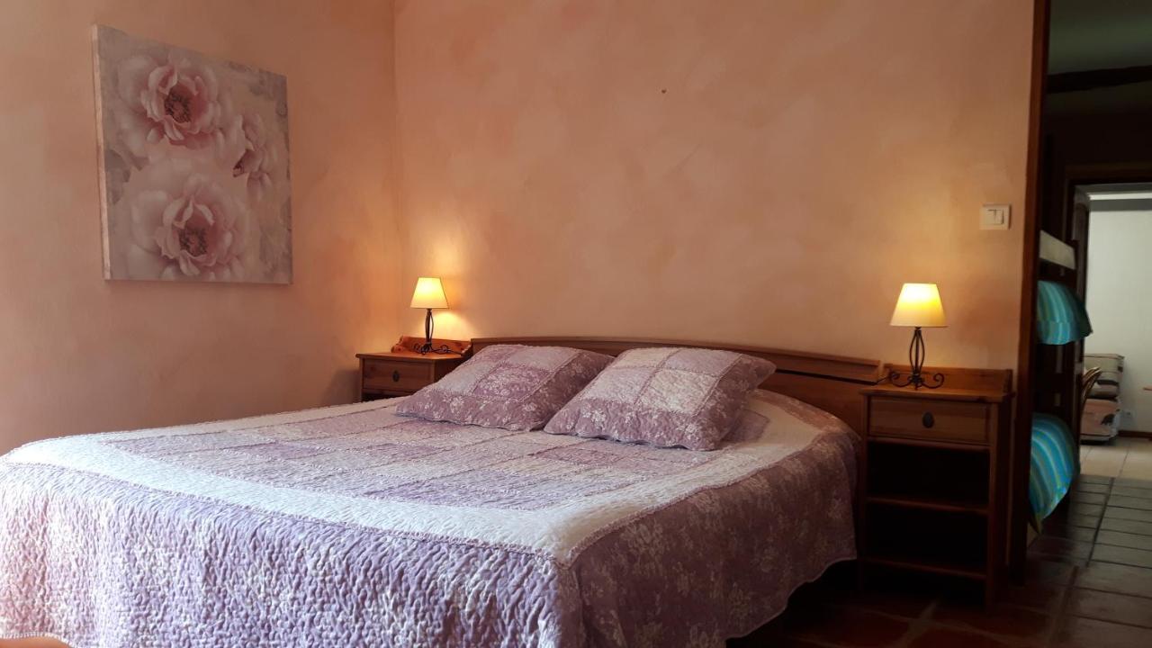 Vila La Magnanerie Niozelles Exteriér fotografie