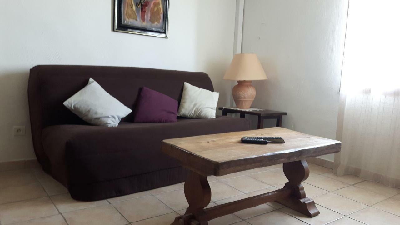 Vila La Magnanerie Niozelles Exteriér fotografie